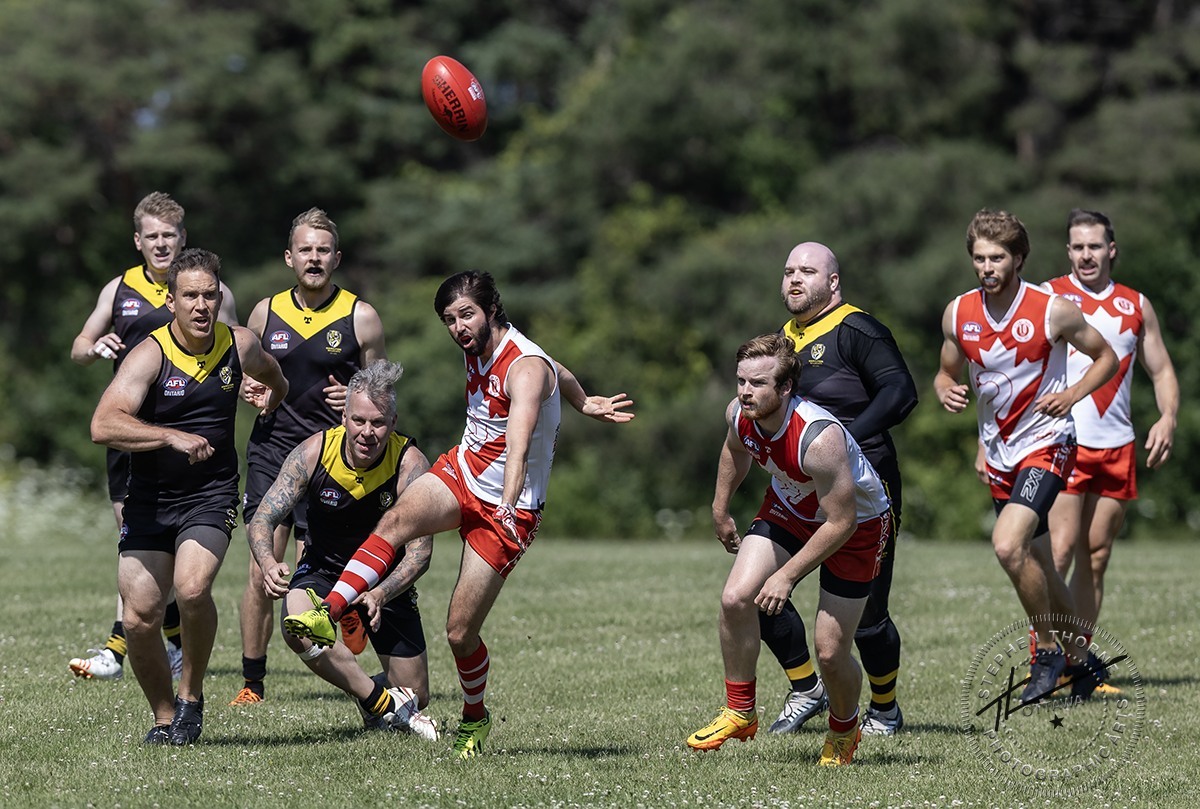 Swans Soar to Victory: Ottawa Triumphs in Men’s and Women’s Matches